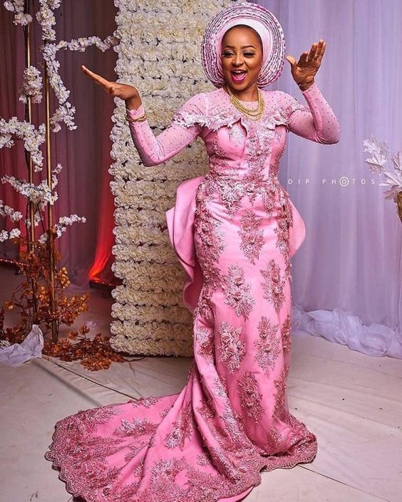 Most Amazing Asoebi Styles for Girls - Reny styles