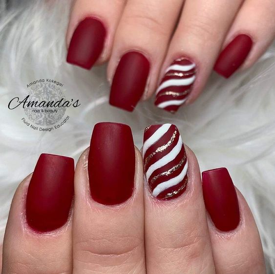 Happy Christmas see this christmas nails and christmas manicure - Reny