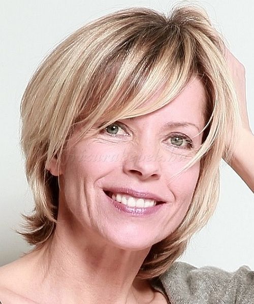 Short Bob Hairstyles with Layers - Reny styles