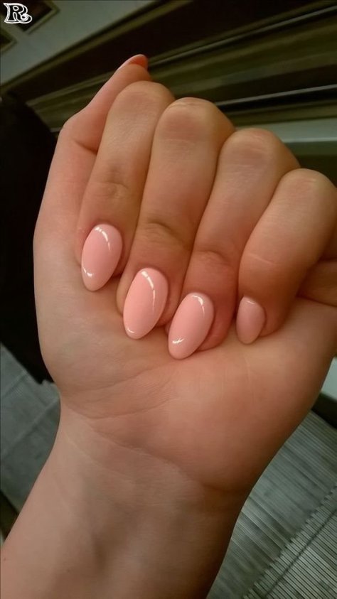 short almond nail shapes