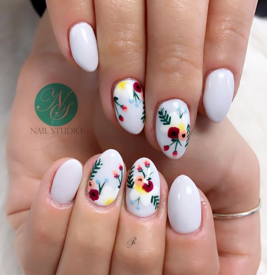 50 Floral Nail Designs for This Spring - Reny styles