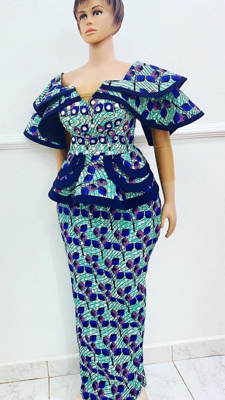 1 set Thai Traditional Dress Blouse+Skirt Women Lady Lace+Silk dress Size  M- 3XL | eBay