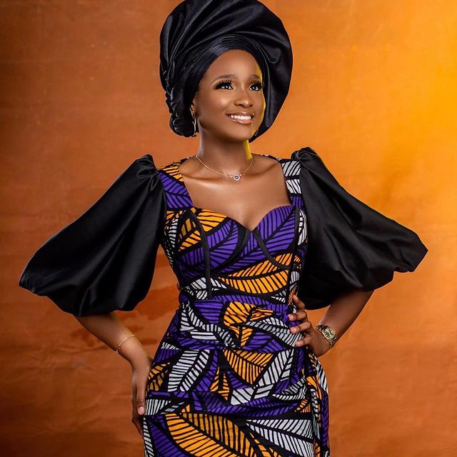 Best asoebi Styles For Ladies 2023 - Reny styles