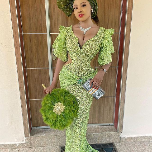 The best Nigerian ribbon AsoEbi styles 2022 - Reny styles