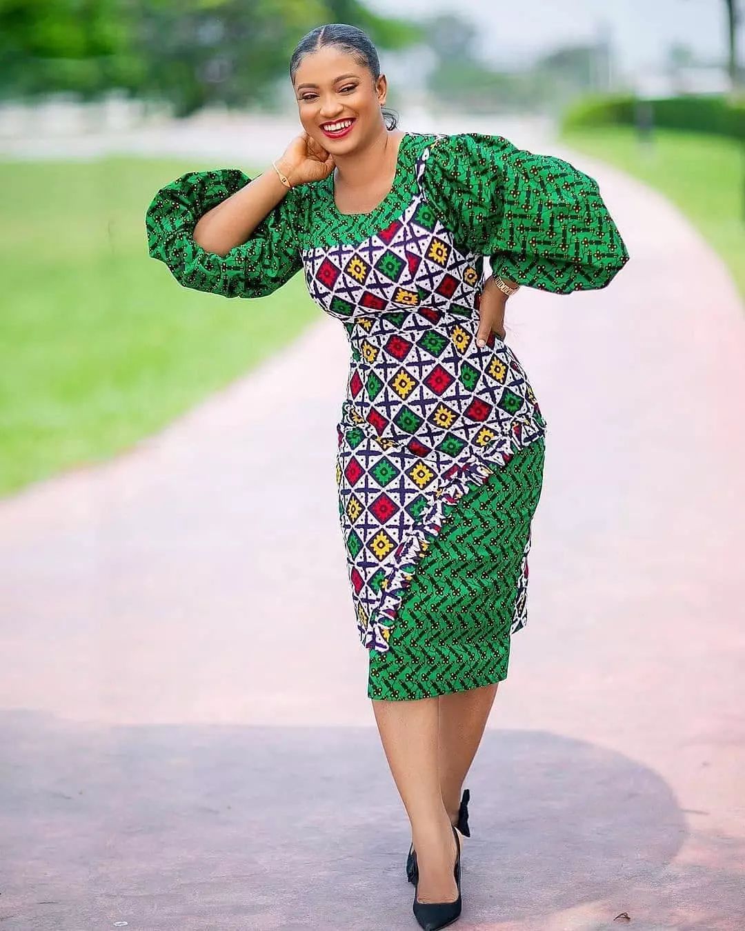 Stand Out In These Unique Aso Ebi and Ankara Styles - Reny styles