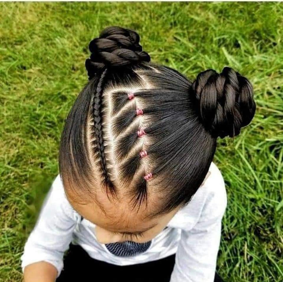 The Cutest Hairstyles For Little Girls For Christmas 2023 11 