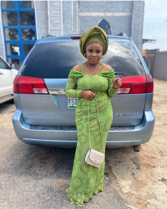 Aso Ebi Lace Styles for a Classic Look