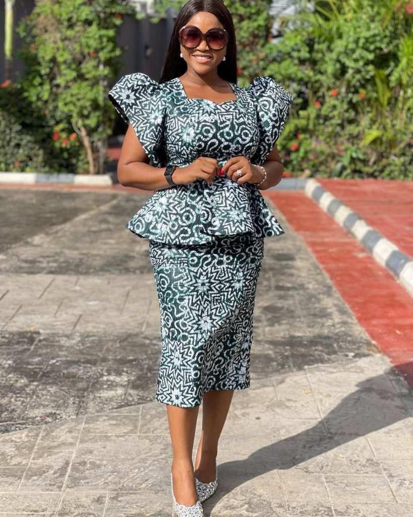 Best Ankara Blouse Styles for Elegant Ladies - Reny styles